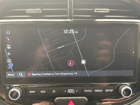 Used 2025 Kia Soul S FWD image 15