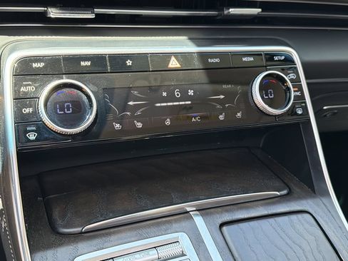 Used 2023 Genesis GV80 3.5T w/ Prestige Package AWD/4WD image 25