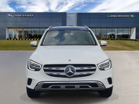 Used 2020 Mercedes-Benz GLC 300 4MATIC image 2