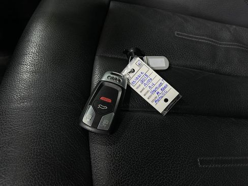 Used 2018 Audi A4 2.0T Premium Plus w/ Premium Plus Package image 39