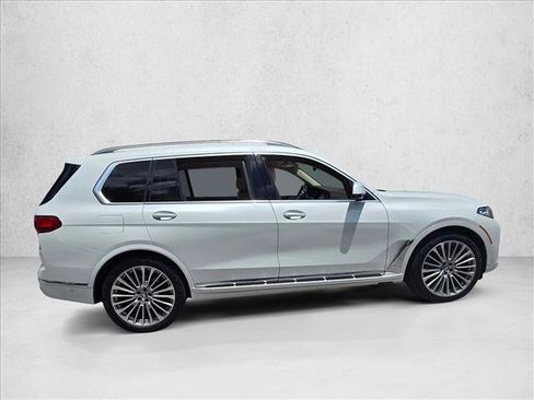 Used 2019 BMW X7 xDrive40i w/ Premium Package AWD/4WD image 4