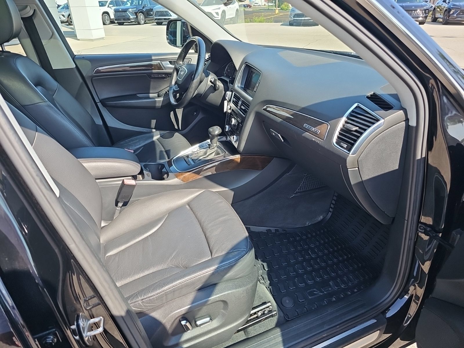 Used 2014 Audi Q5 2.0T Premium Plus AWD/4WD image 28