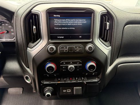 Used 2022 Chevrolet Silverado 1500 RST image 20