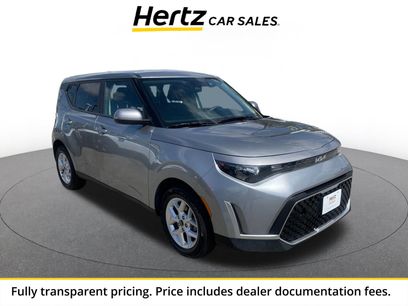 Used 2025 Kia Soul LX w/ LX Technology Package