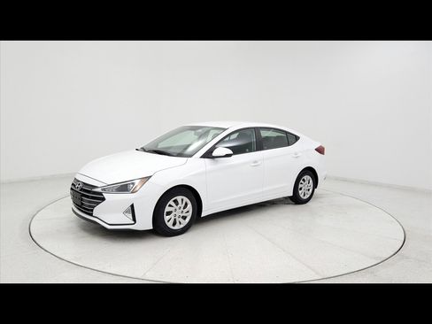 Used 2019 Hyundai Elantra SE w/ Cargo Package image 1