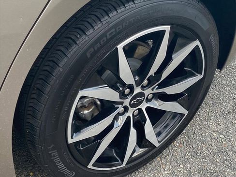 Used 2022 Chevrolet Malibu RS image 20