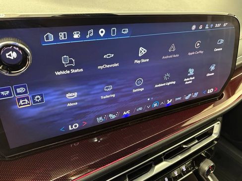 Used 2024 Chevrolet Traverse RS w/ LPO, Floor Liner Package AWD/4WD image 29
