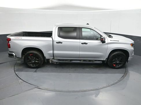 Used 2022 Chevrolet Silverado 1500 RST w/ Redline Edition AWD/4WD image 29