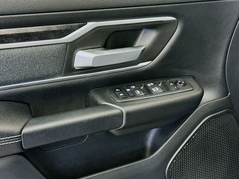 Used 2019 RAM 1500 Big Horn AWD/4WD image 15