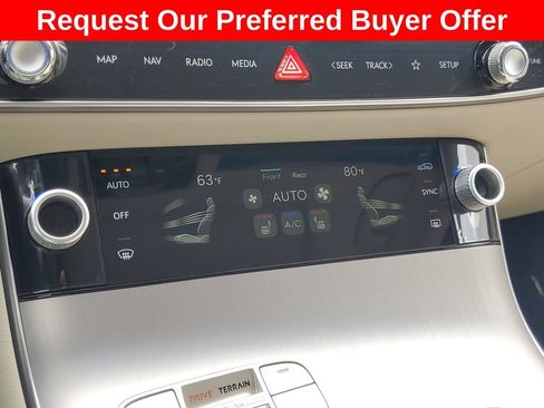 New 2026 Genesis GV70 2.5T Select AWD/4WD image 25