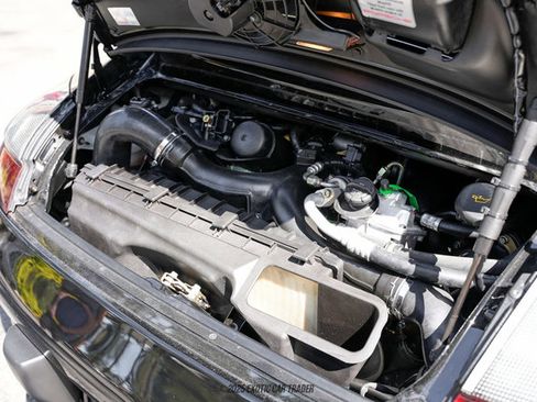 Used 2005 Porsche 911 Turbo S image 25