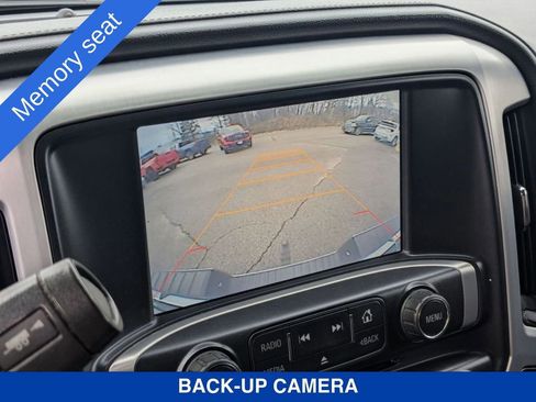 Used 2015 GMC Sierra 1500 SLT w/ SLT Crew Cab Value Package image 29