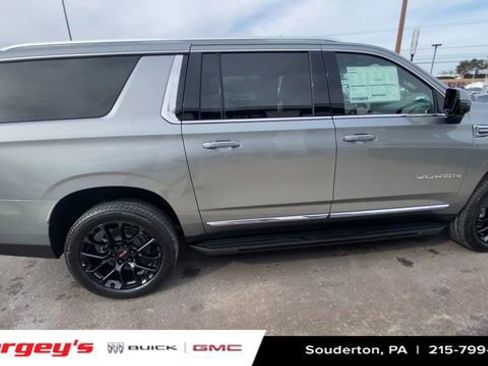 New 2026 GMC Yukon XL Elevation image 10
