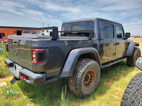 Used 2020 Jeep Gladiator Rubicon image 6