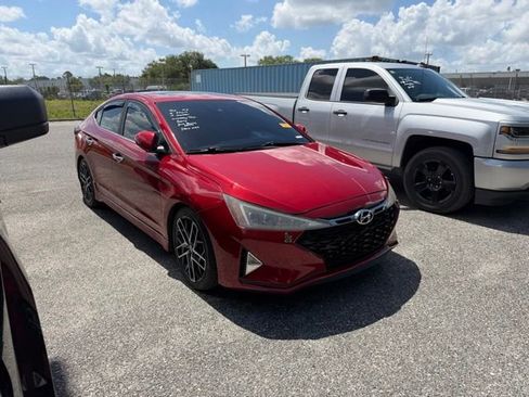 Used 2019 Hyundai Elantra Sport w/ Cargo Package FWD image 2