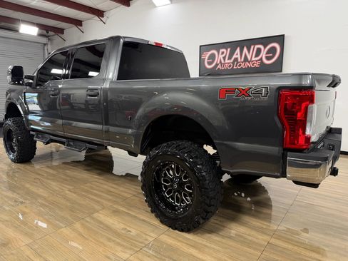 Used 2018 Ford F250 XLT w/ Snow Plow Prep Package AWD/4WD image 9