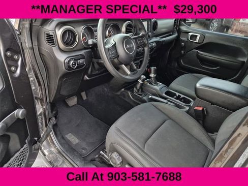 Used 2021 Jeep Gladiator Sport AWD/4WD image 20