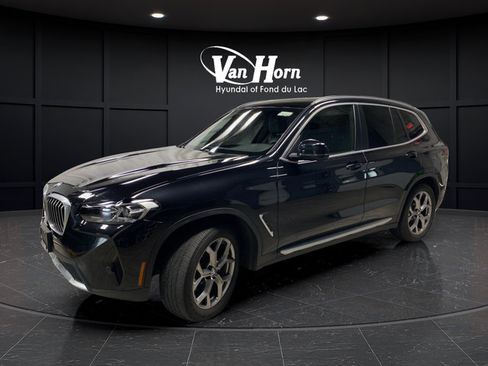 Used 2022 BMW X3 xDrive30i w/ Premium Package 2 AWD/4WD image 3