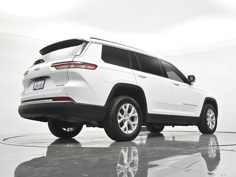 Used 2023 Jeep Grand Cherokee L Limited RWD image 43