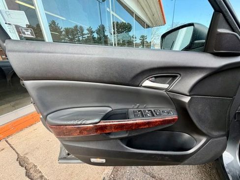 Used 2012 Honda Crosstour EX image 21