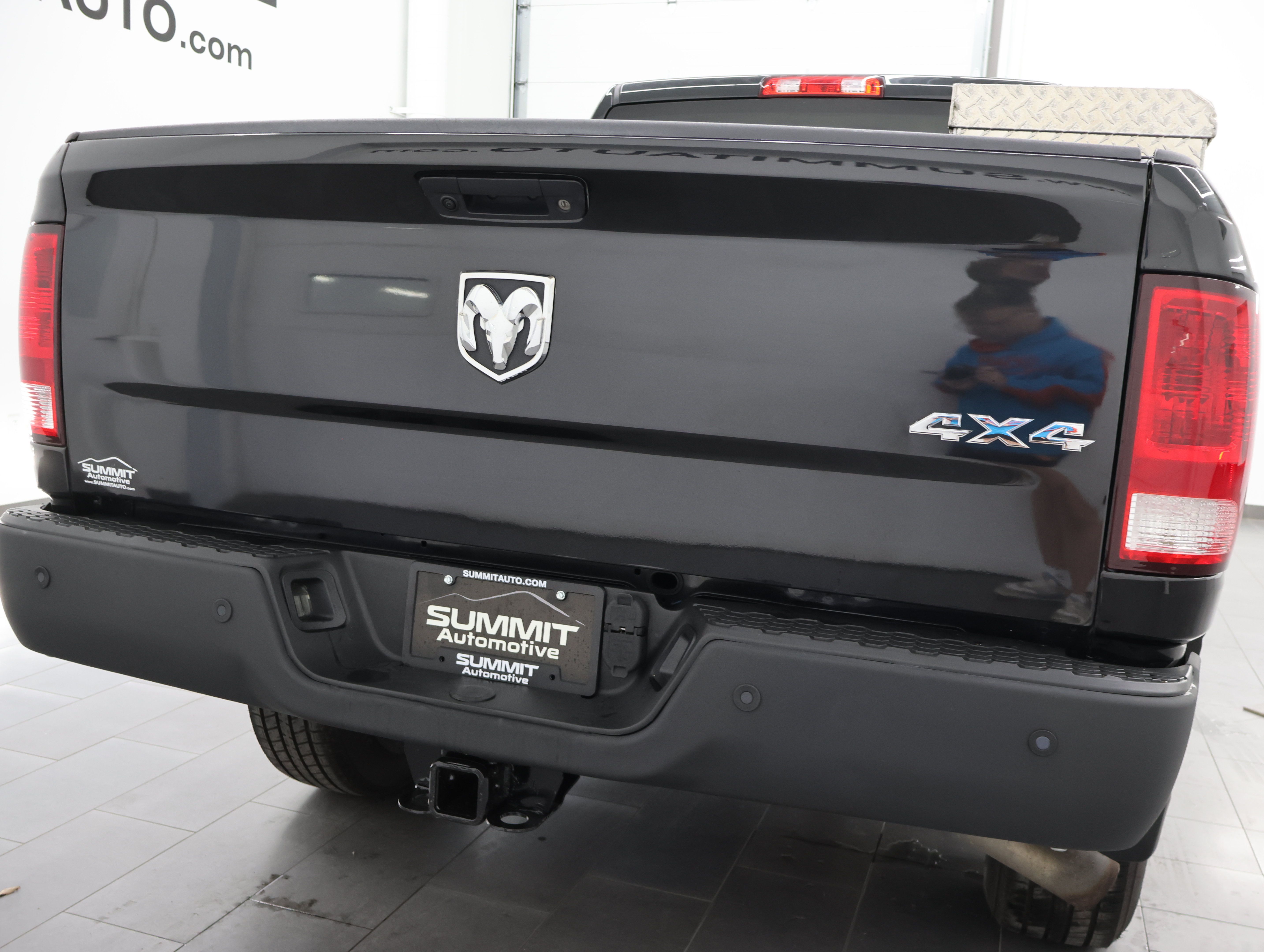 Used 2018 RAM 2500 Tradesman w/ Chrome Appearance Group AWD/4WD image 27
