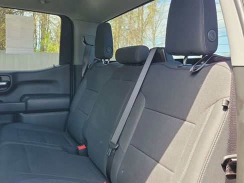 Used 2024 Chevrolet Silverado 1500 Custom image 9