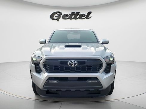 Certified 2025 Toyota Tacoma TRD Sport RWD image 8