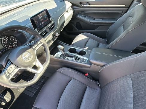 Certified 2019 Nissan Altima 2.5 SV AWD/4WD image 23