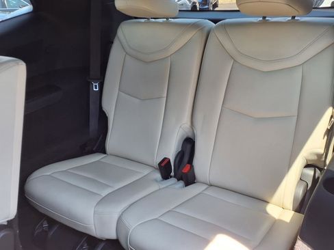 Certified 2022 Cadillac XT6 Sport w/ Technology Package image 17