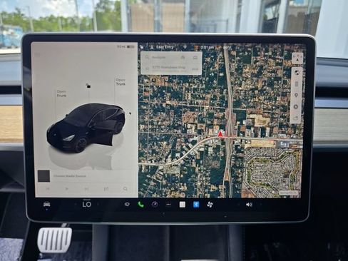 Used 2022 Tesla Model Y Performance AWD/4WD image 19
