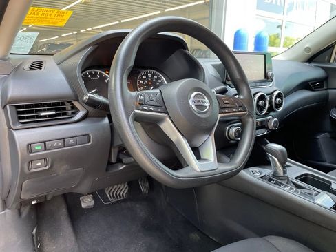 Used 2022 Nissan Sentra S FWD image 9