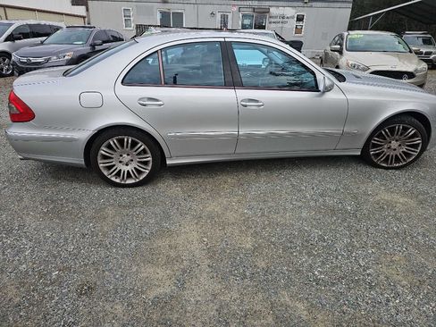 Used 2008 Mercedes-Benz E 550 Sedan image 1