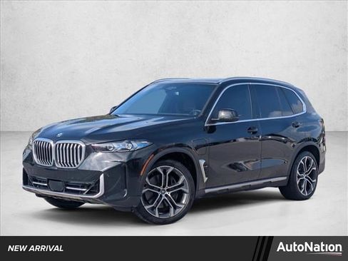 Used 2024 BMW X5 xDrive50e w/ Executive Package image 1