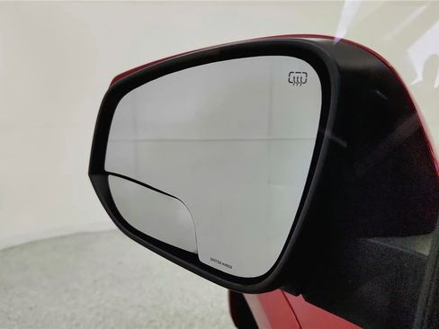 Used 2019 Toyota Tacoma SR5 image 24