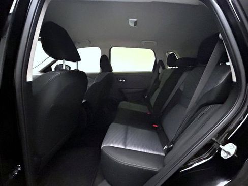 Certified 2023 Nissan Rogue SV AWD/4WD image 19