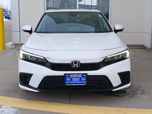 Used 2022 Honda Civic EX image 4