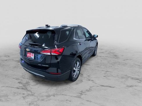 Used 2023 Chevrolet Equinox Premier image 10