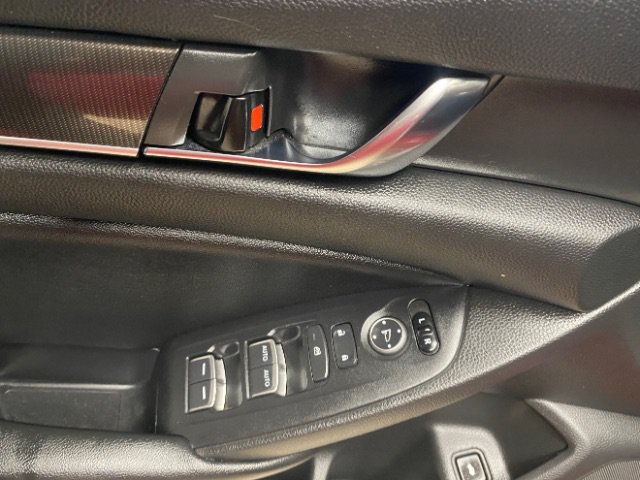 Used 2021 Honda Accord Sport image 20