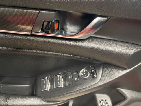 Used 2021 Honda Accord Sport image 20