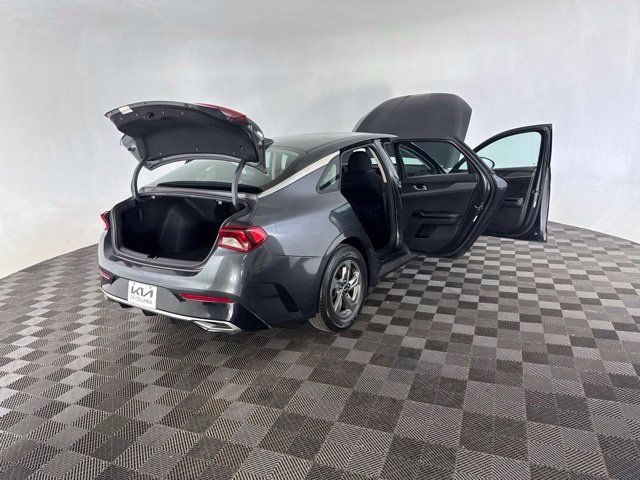 Certified 2022 Kia K5 LXS FWD image 16