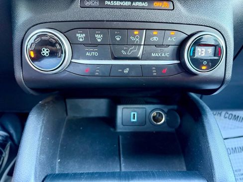Used 2020 Ford Escape SEL AWD/4WD image 36