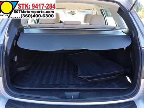 Used 2019 Subaru Outback 2.5i AWD/4WD image 16