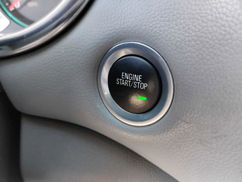 Used 2018 Chevrolet Malibu Premier w/ Premier Sun and Wheel Package image 34