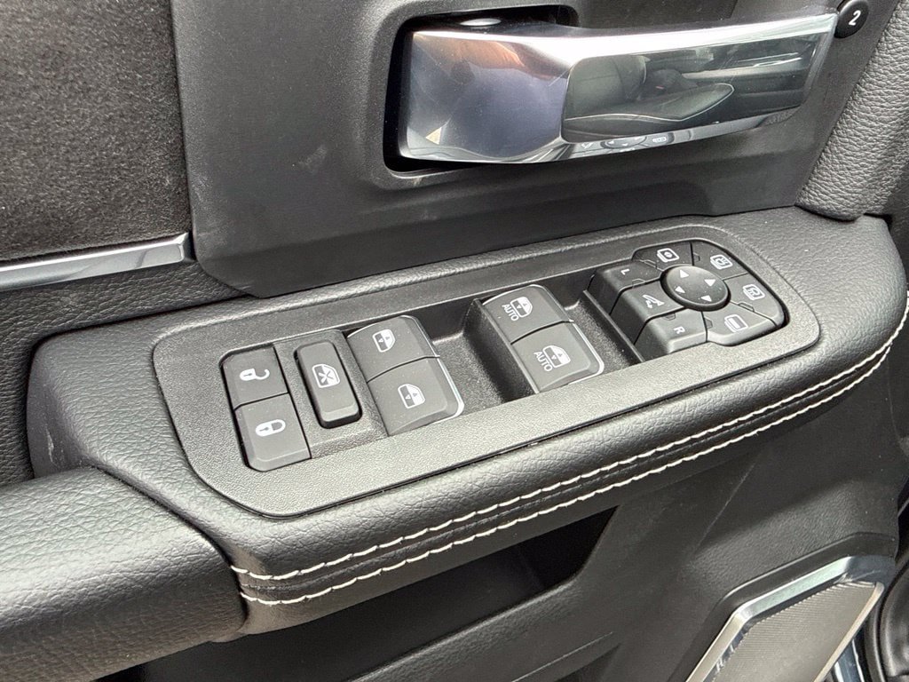 New 2027 RAM 2500 Laramie w/ Night Edition AWD/4WD image 18