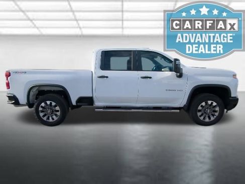 Used 2025 Chevrolet Silverado 2500 Custom image 26