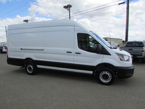 Used 2025 Ford Transit 250 148 High Roof Extended RWD image 5