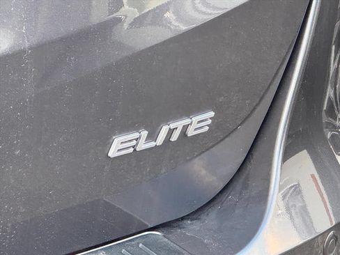 Used 2024 Honda Odyssey Elite image 8