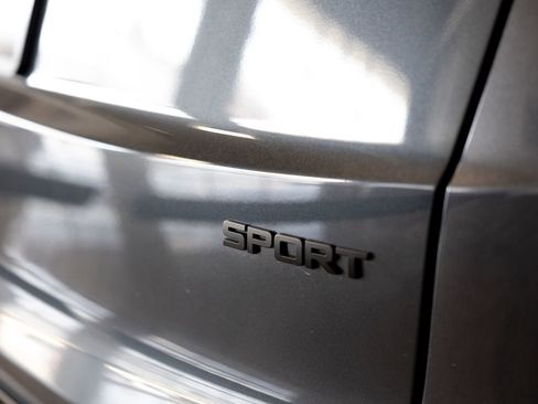 Used 2025 Honda CR-V Sport-L image 8