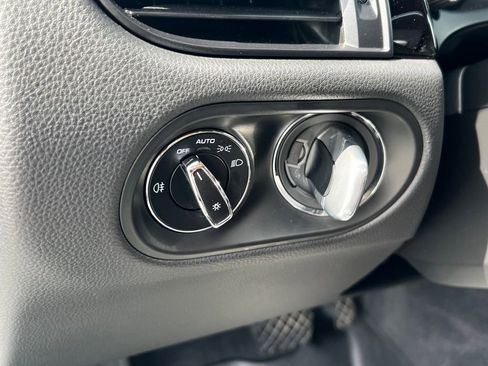 Used 2020 Porsche Macan Base image 19