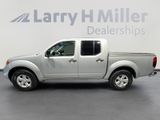 Used 2012 Nissan Frontier SV image 2